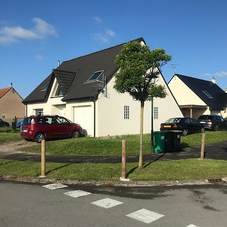 Vintage Caravane Les Attaques Exteriör bild